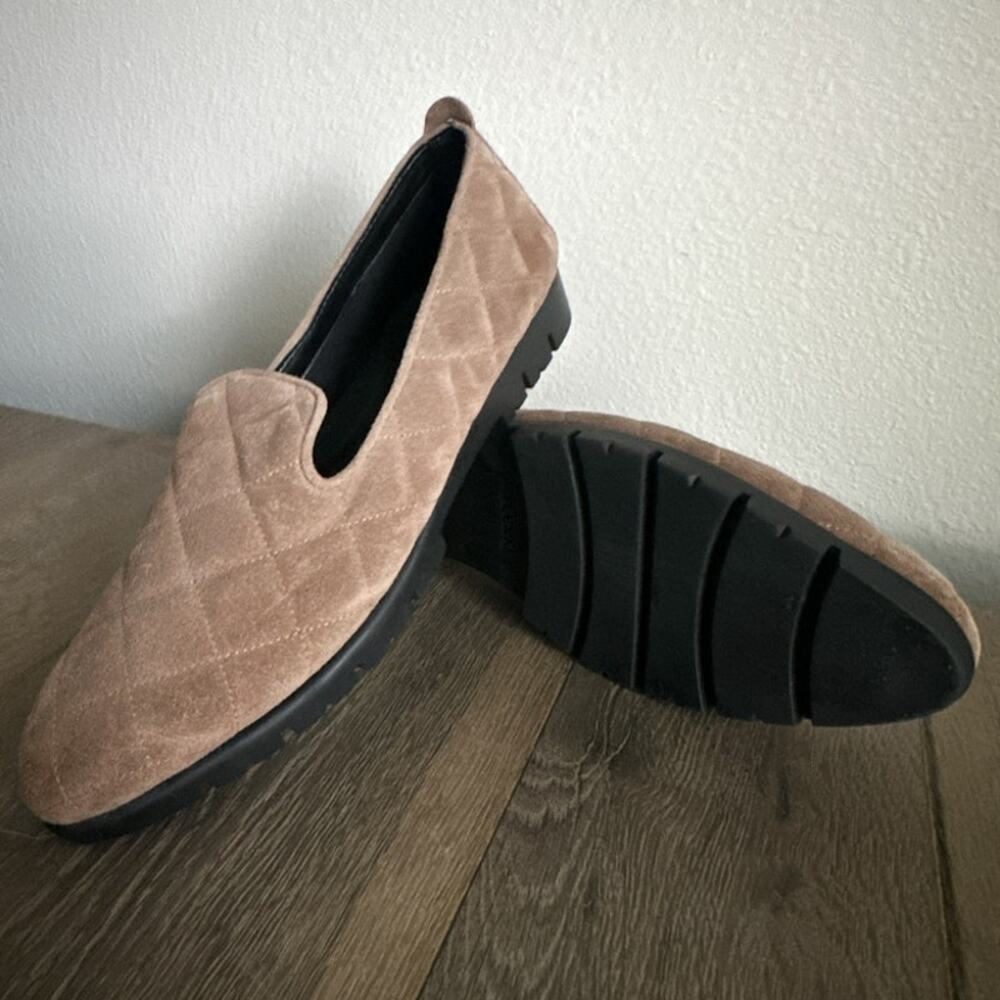 The Flexx Quilted Suede Loafers Tan Diamond Stitch Slip On Almond Toe Women 11